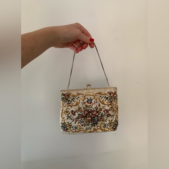 Vintage Handbags - True Vintage embroidered tapestry small purse bag petit point